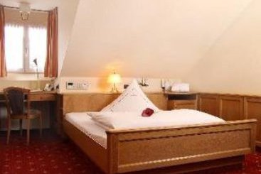 Hotel Am Schloßpark zum Kurfürst 12