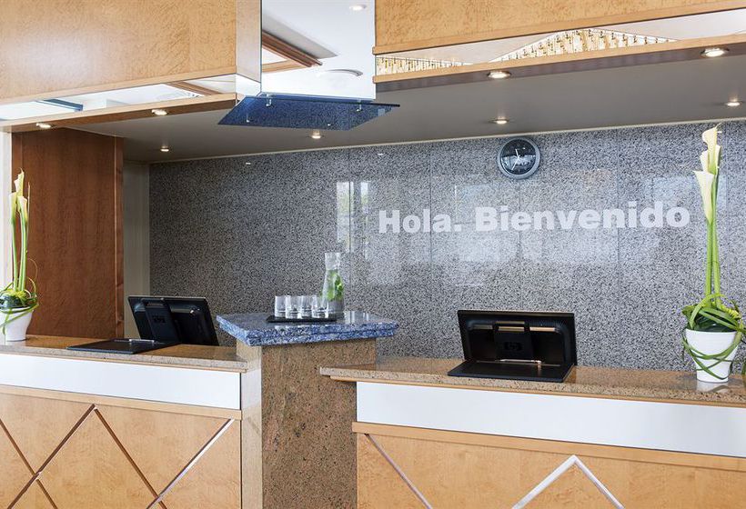 Hotel NH Ingolstadt 10