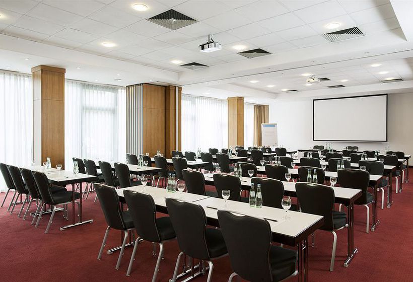 Hotel NH Ingolstadt 12