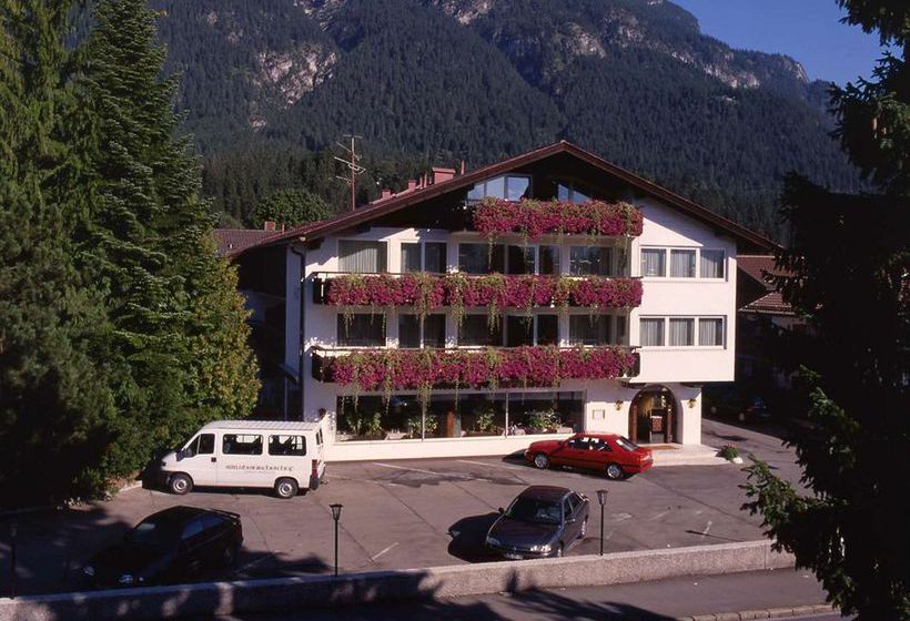 Hotel Rheinischer Hof