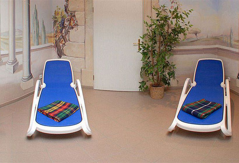 Hotel Rheinischer Hof 10