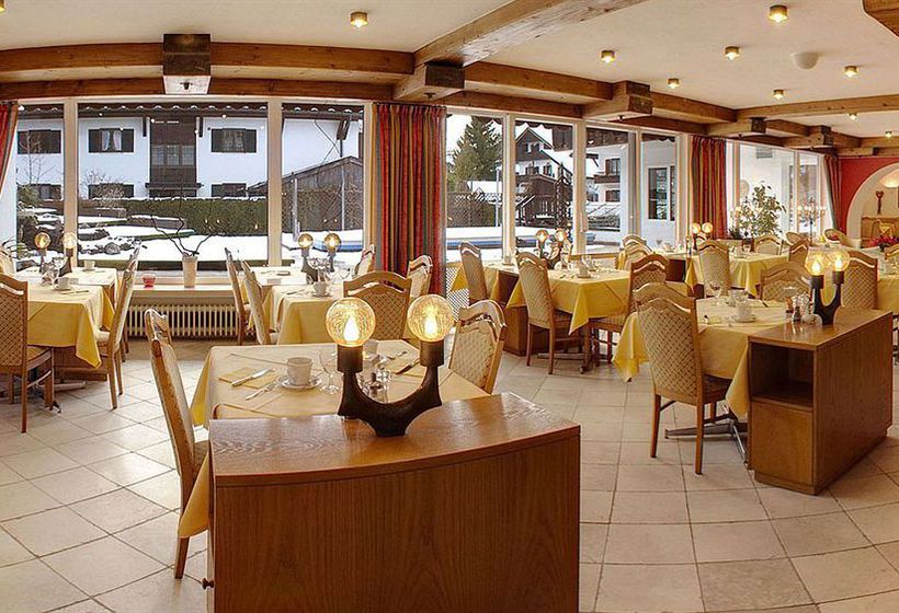 Hotel Rheinischer Hof 12