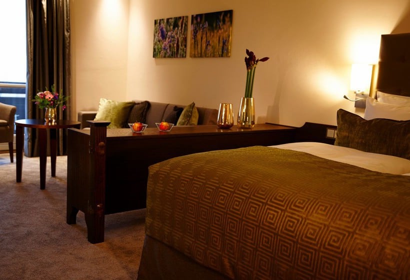 Hotel Alpenhof Murnau 14