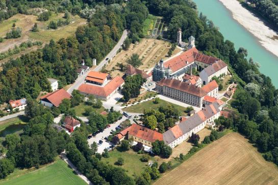 Hotel Klostergasthof Raitenhaslach 1
