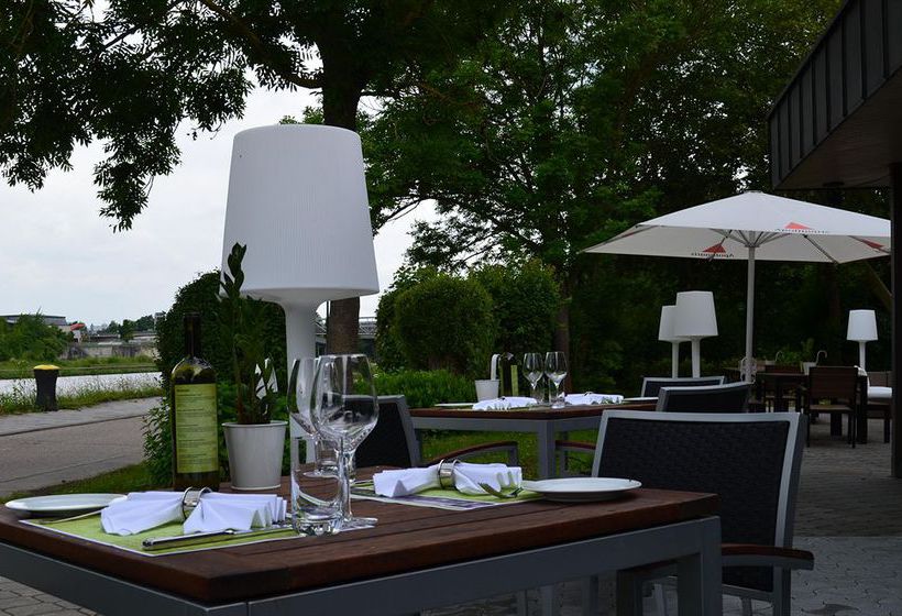 Hotel Ibis Styles Regensburg 1