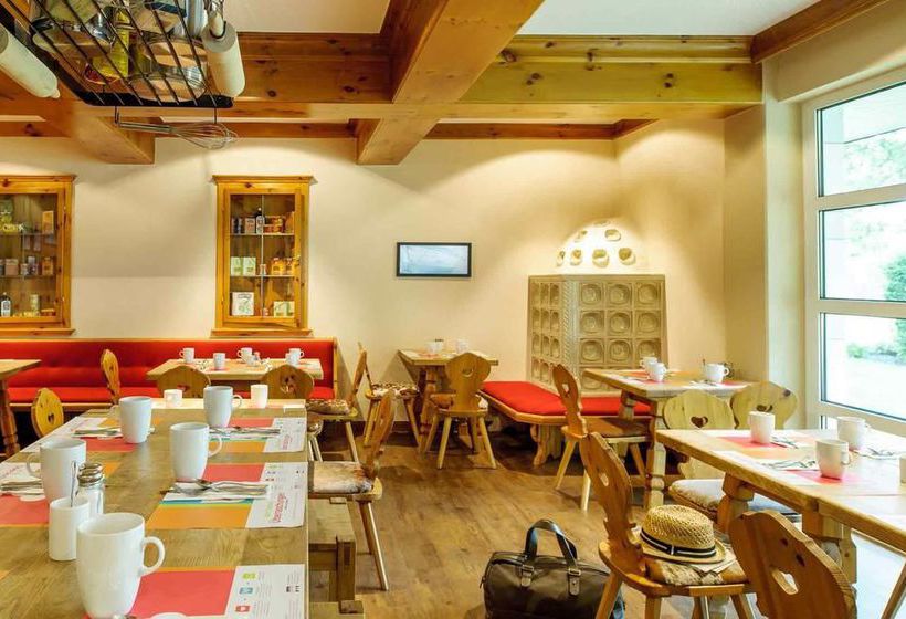 Hotel Ibis Styles Regensburg 11