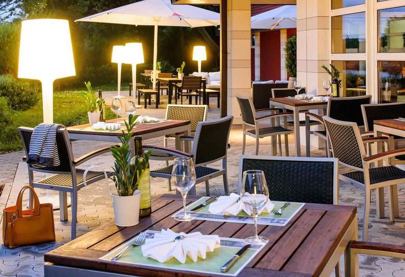 Hotel Ibis Styles Regensburg 9