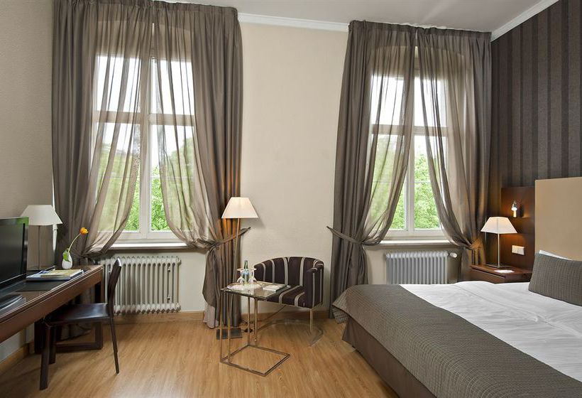 Eurostars Park Hotel Maximilian 10