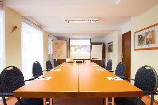 Hotel Am Heideloffplatz 2