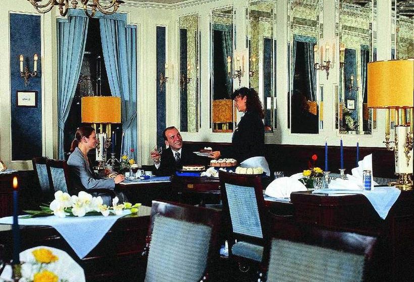 Maritim Hotel Nürnberg 11