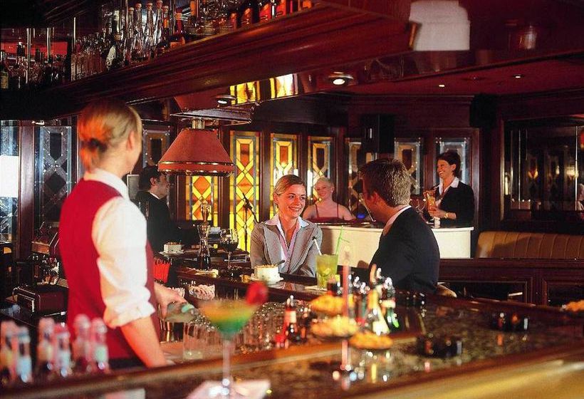 Maritim Hotel Nürnberg 5