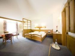 Flair Hotel Dobrachtal 4