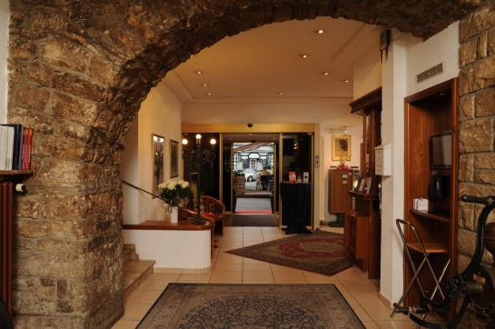 City Partner Hotel Strauss 4