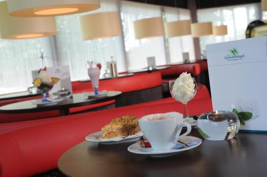 Hotel SonnenhÜgel 7