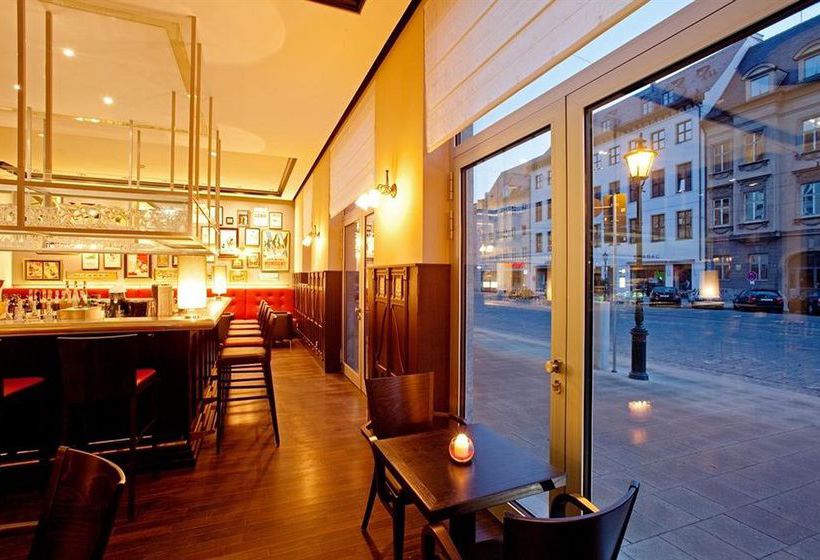 Hotel Steigenberger Drei Mohren 12