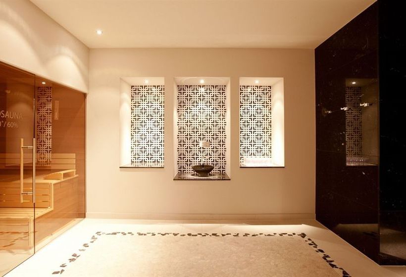 Hotel Steigenberger Drei Mohren 17