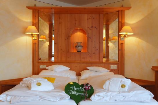 Romantik Hotel Sonne 1