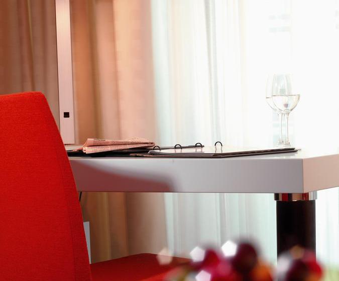 Radisson Blu Hotel Berlin 10