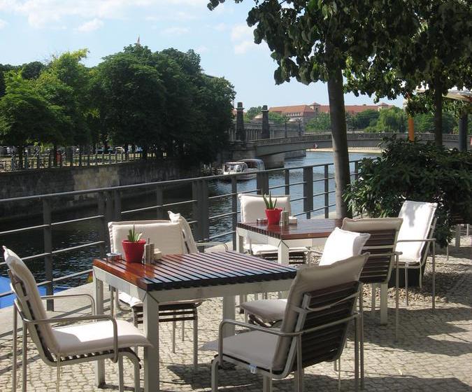 Radisson Blu Hotel Berlin 12