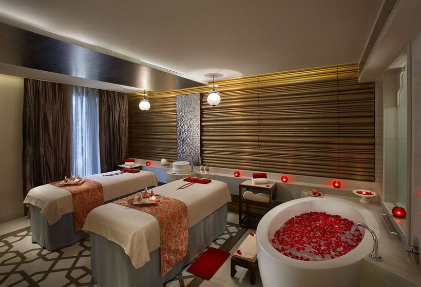 Hotel ITC Mughal Agra 11