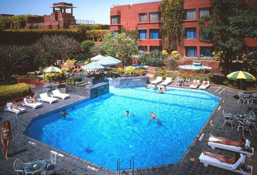 Hotel ITC Mughal Agra 7