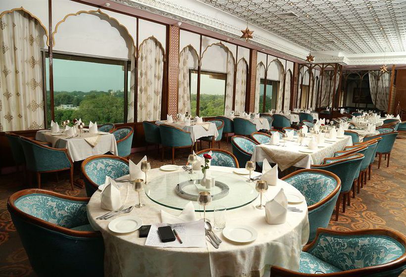 Hotel Clark Shiraz 16