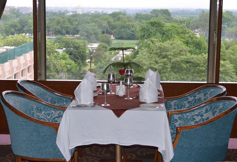 Hotel Clark Shiraz 17