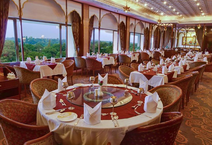 Hotel Clark Shiraz 6