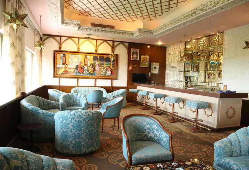 Hotel Clark Shiraz 8