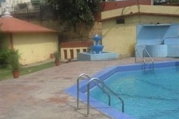 Hotel Mayur Tourist Complex