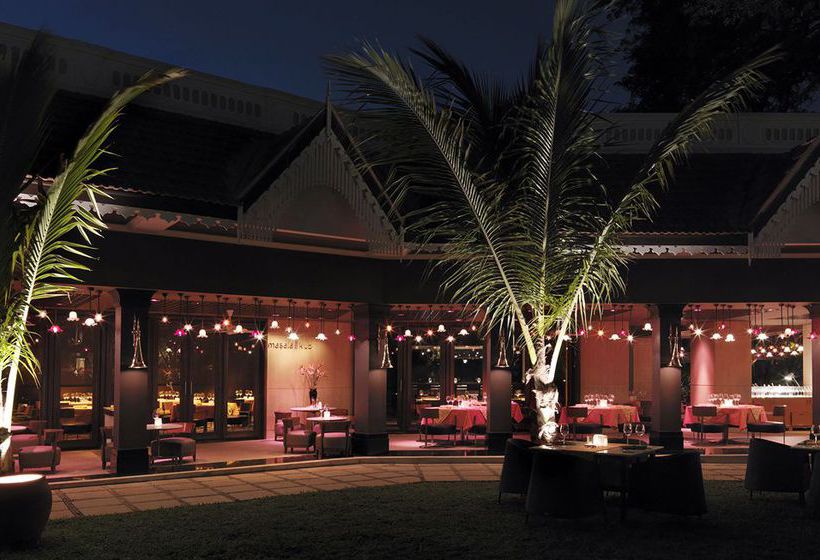 Hotel The Taj West End 19