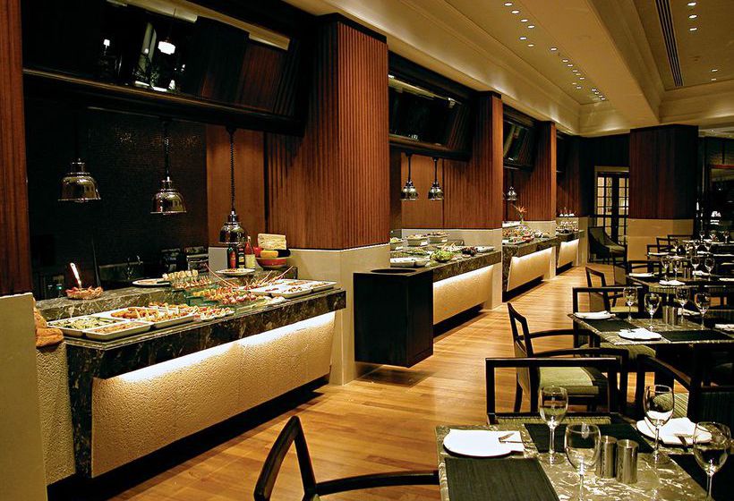 Hotel The Taj West End 3