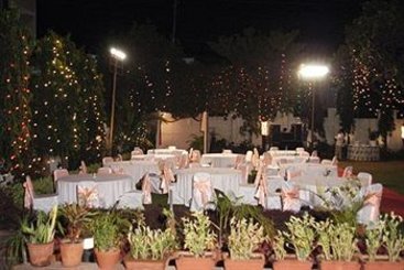 Hotel Express Residency Vadodara 15