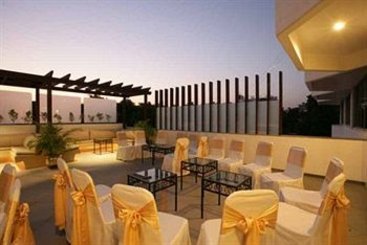 Hotel Express Residency Vadodara 18