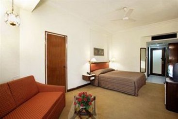 Hotel Express Residency Vadodara 3