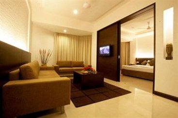 Hotel Express Residency Vadodara 7