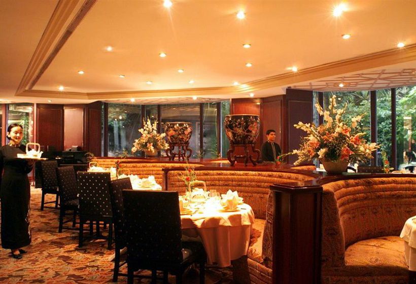 Hotel The Leela Kempinski Mumbai 12