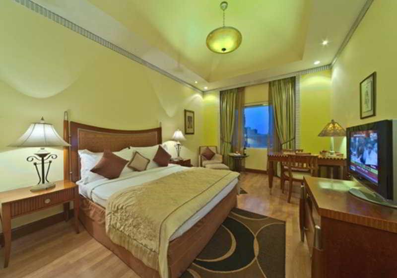 Hotel Hindusthan International 6
