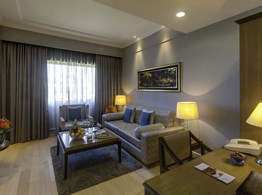 Hotel New Kenilworth 11