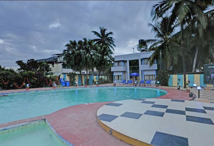 Silver Sands Beach Resort 10