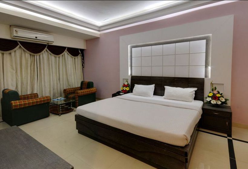 Silver Sands Beach Resort 9