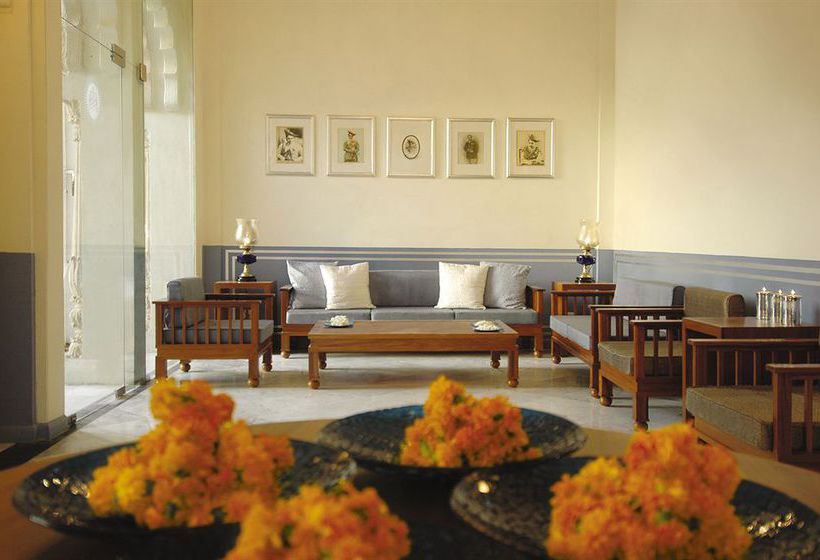 Hotel Usha Kiran Palace 12