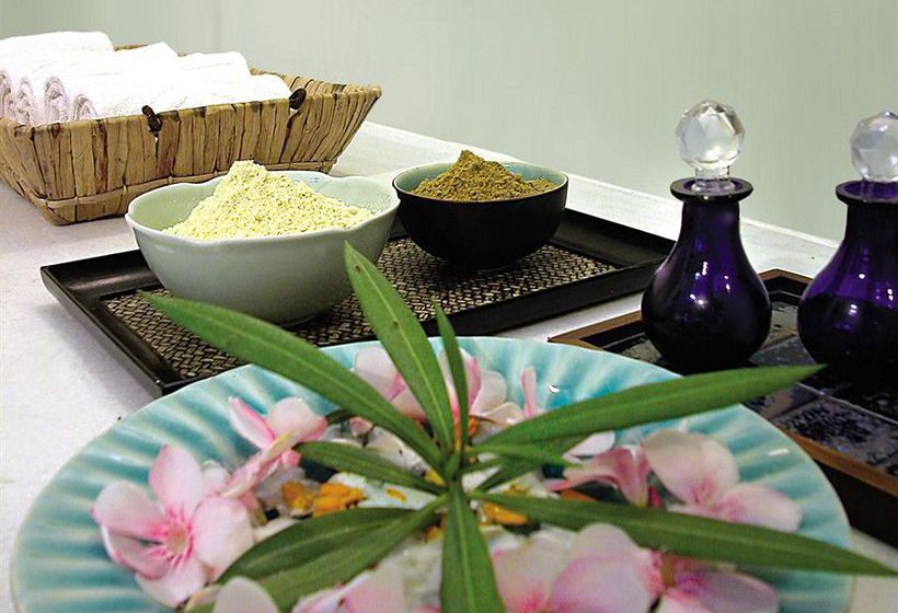 Hotel Usha Kiran Palace 15