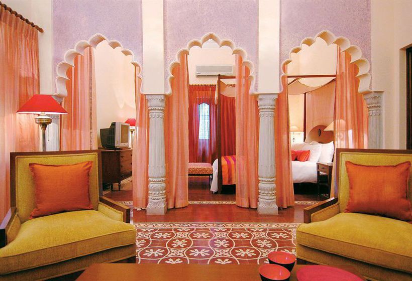 Hotel Usha Kiran Palace 5