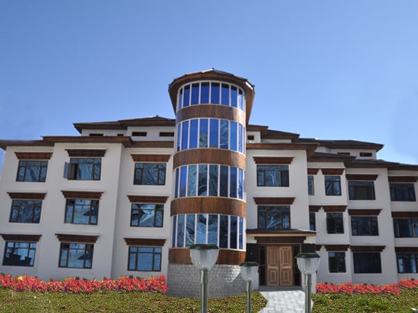 Hotel The Highland Mountain Resort & Spa 8