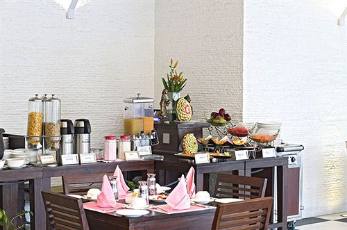 Hotel Clarks Avadh 15