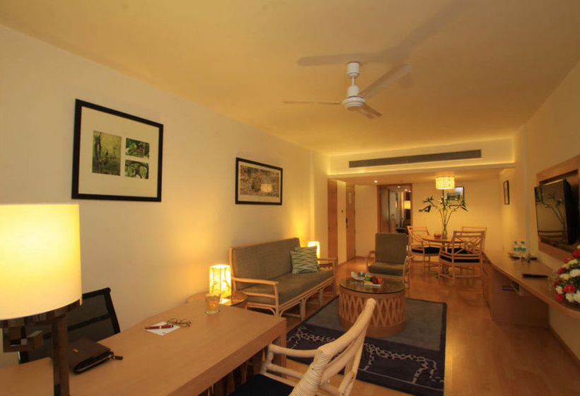 Hotel Maurya Patna 17