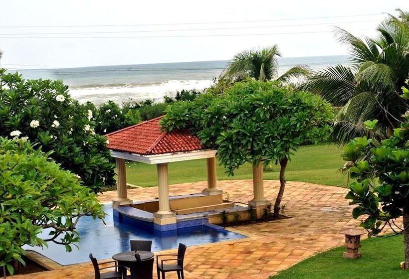 Hotel The Hans Coco Palms 1