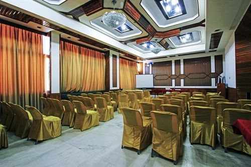 Hotel Asia The Dawn 12