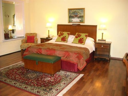 Hotel LaLiT Grand Palace 16